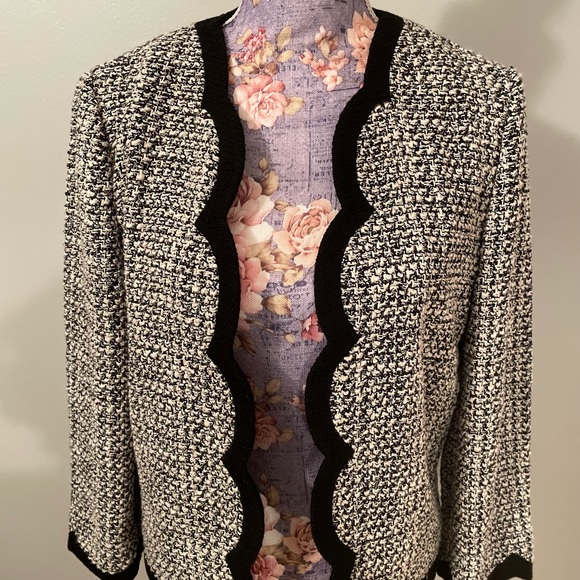 $428 NWOT KATE SPADE NY Womens Scallop Tweed Jacket Size 12 - Picture 3 of 13